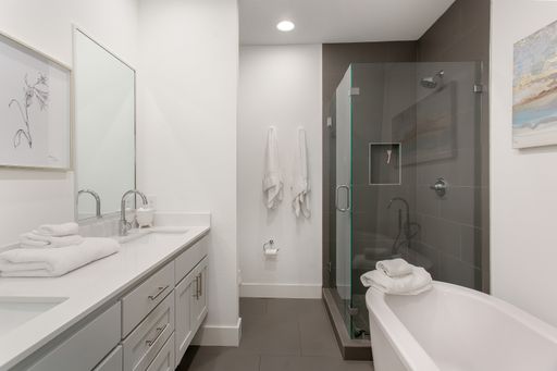 5602 Lindell Ave Unit C, Dallas, TX 75206-8702