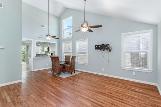 4139 Rosser Sq, Dallas, TX 75244-6643