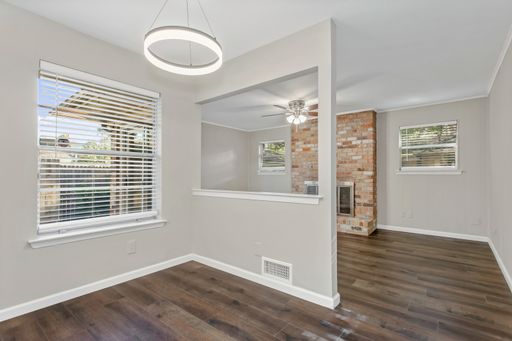 7551 Brentcove Cir, Dallas, TX 75214-1808