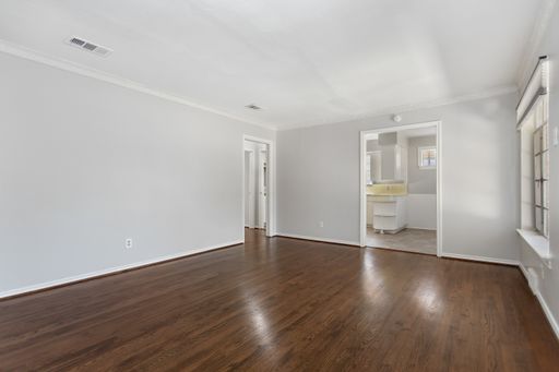 6520 Saint Moritz Ave, Dallas, TX 75214-2428