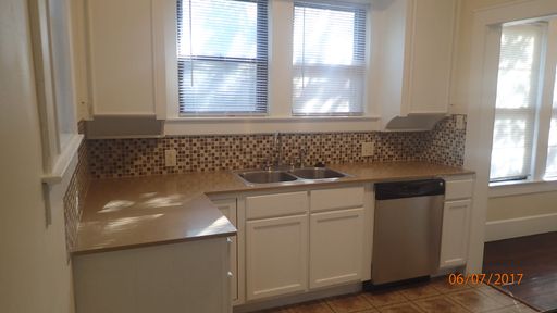 5923 Worth St, Dallas, TX 75214-4456