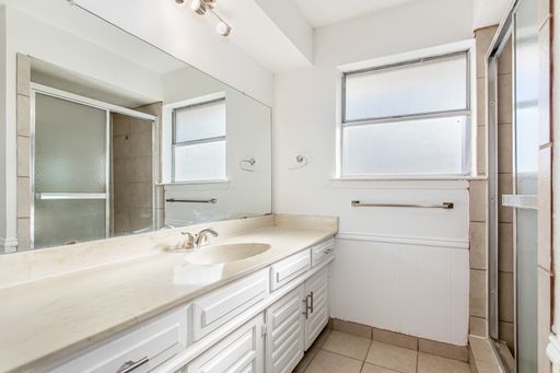 2732 Parkhaven Dr, Plano, TX 75075-1903