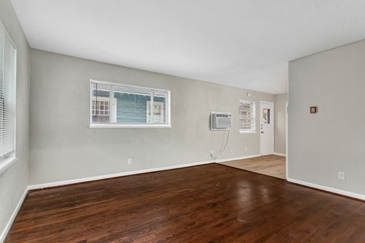 4916 Worth St Apt 1, Dallas, TX 75214-5363