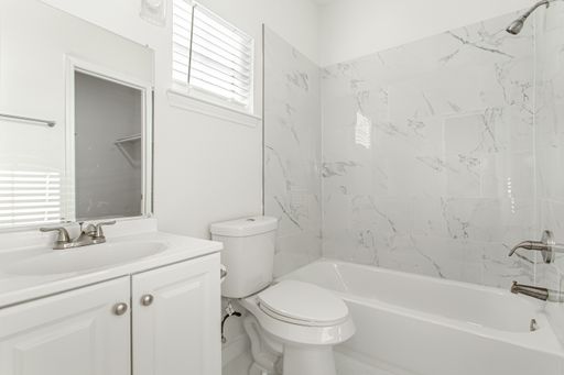 4713 Virginia Ave , #E, Dallas, TX 75204-4806