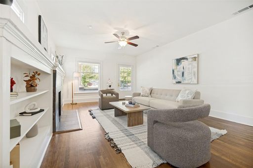 6106 Worth St., Dallas, TX 75214-4460