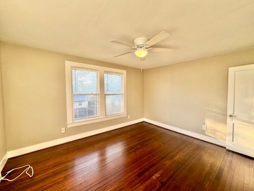 5738 Worth St, Dallas, TX 75214-4611