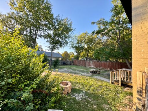 5738 Worth St, Dallas, TX 75214-4611