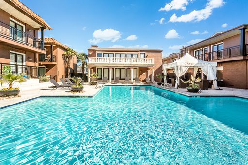 5904 Sandhurst Ln Apt 246, Dallas, TX 75206-4753