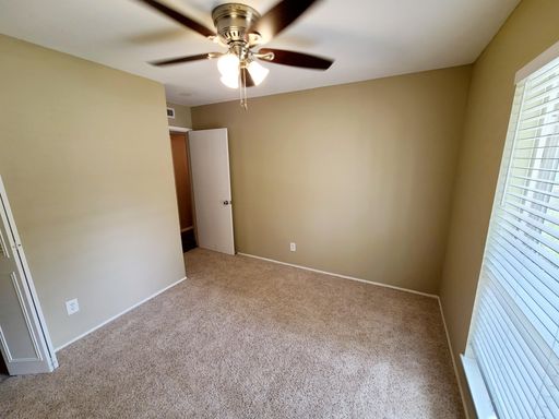4130 Santa Barbara Dr, Dallas, TX 75214-2856