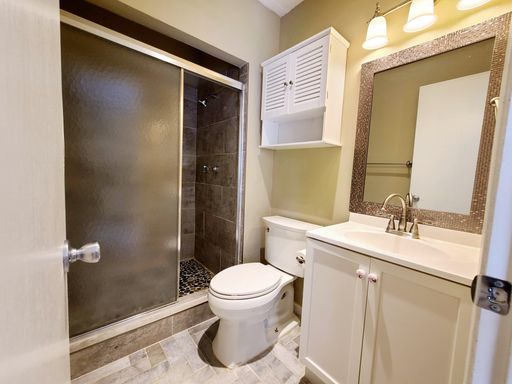 4130 Santa Barbara Dr, Dallas, TX 75214-2856