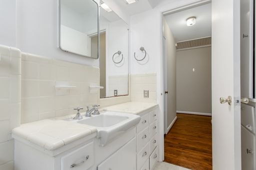 6506 Saint Moritz Ave, Dallas, TX 75214-2428