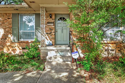 7505 Brentcove Cir, Dallas, TX 75214-1808