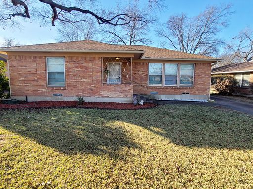 1830 Viewcrest Dr, Dallas, TX 75228-4216