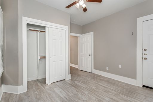 5736 Worth St, Dallas, TX 75214-4611