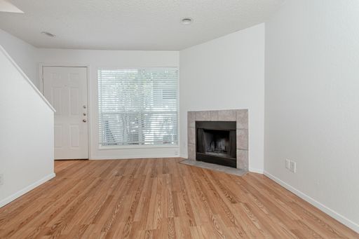 1901 N Fitzhugh Ave, #20, Dallas, TX 75204-4669