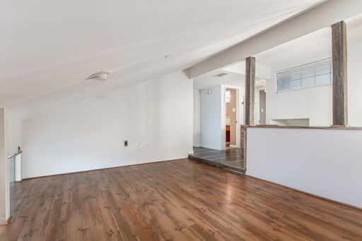 13109 Burninglog Ln, Dallas, TX 75243-2127