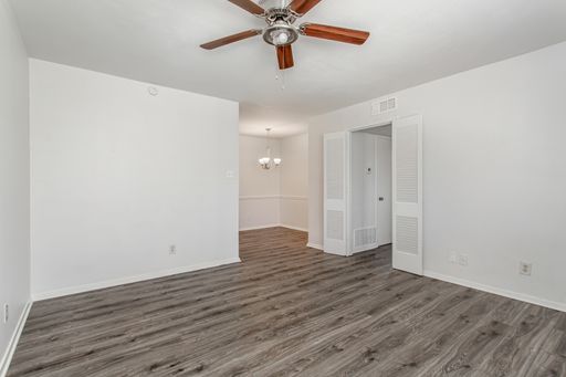 5722 Gaston Ave, #D, Dallas, TX 75214-6418