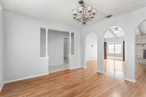 2732 Parkhaven Dr, Plano, TX 75075-1903