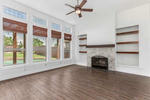 4738 Coyote Trl, Dallas, TX 75227-2821