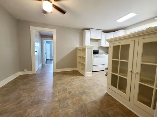 5734 Worth St, Dallas, TX 75214-4611