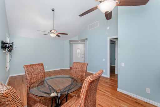 4139 Rosser Sq, Dallas, TX 75244-6643