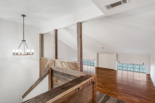 13109 Burninglog Ln, Dallas, TX 75243-2127