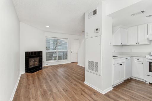1901 N Fitzhugh Ave, #19, Dallas, TX 75204-4669
