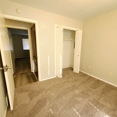 1026 Brookshire Cir, Garland, TX 75043-5019