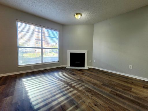 1901 N Fitzhugh Ave, #8, Dallas, TX 75204-4667