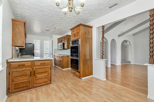 2732 Parkhaven Dr, Plano, TX 75075-1903