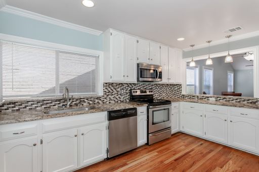 4139 Rosser Sq, Dallas, TX 75244-6643