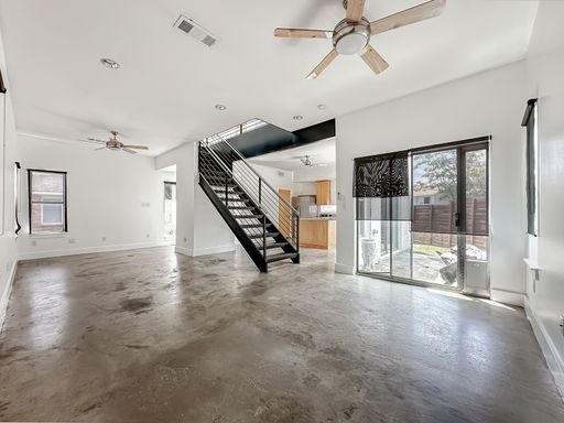 417 S Beacon St, Dallas, TX 75223-1603