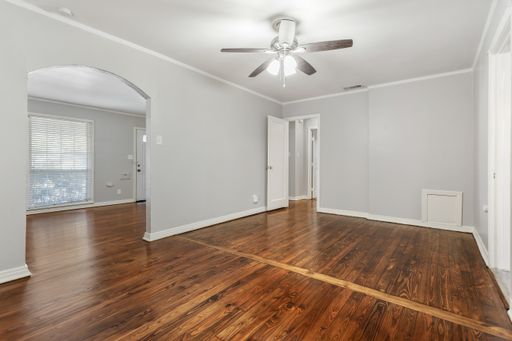 7326 Casa Loma Ave, Dallas, TX 75214-4105