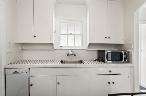 5918 La Vista Dr #3, Dallas, TX 75206-7218