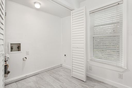 3311 Tooms St, Dallas, TX 75227-6345