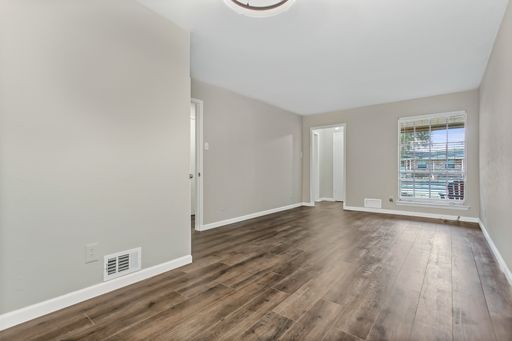 7551 Brentcove Cir, Dallas, TX 75214-1808