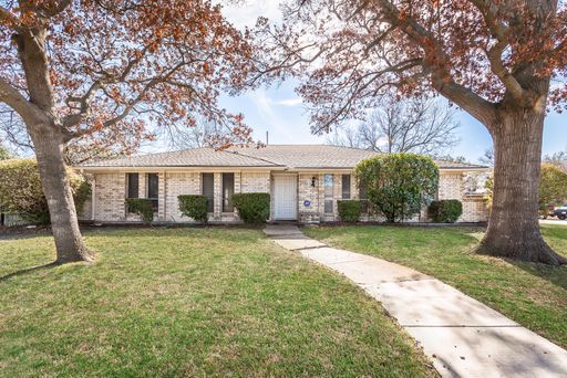 2732 Parkhaven Dr, Plano, TX 75075-1903