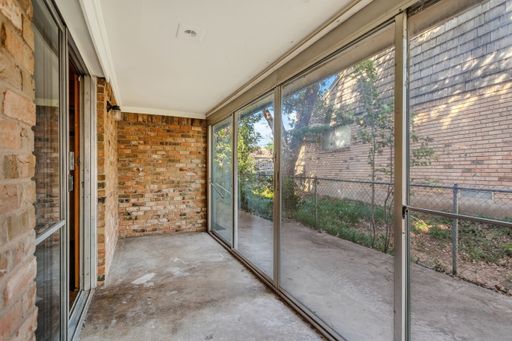 7505 Brentcove Cir, Dallas, TX 75214-1808