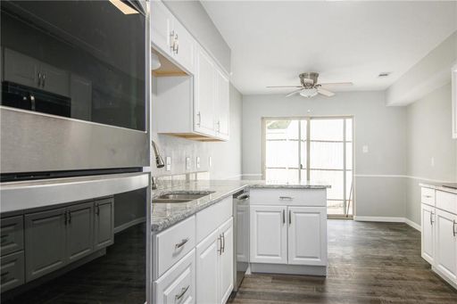 2808 Golfing Green Dr, Farmers Branch, TX 75234-4903