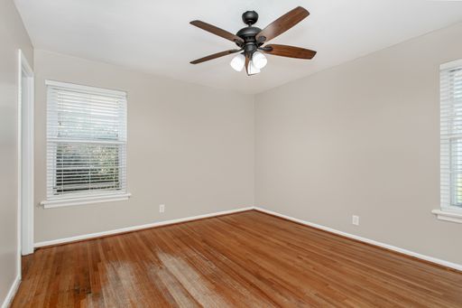 1830 Viewcrest Dr, Dallas, TX 75228-4216