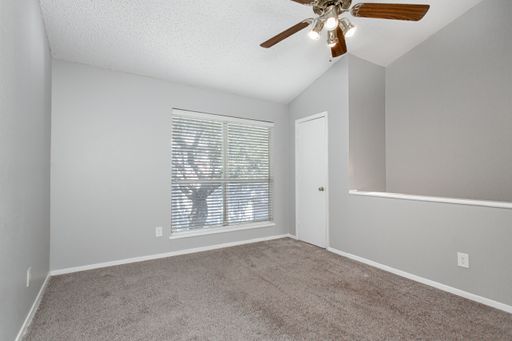 1901 N Fitzhugh Ave, #19, Dallas, TX 75204-4669