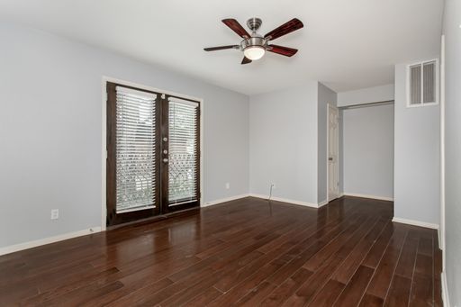 10205 Regal Oaks Dr., Apt #123, Dallas, TX 75230-4945