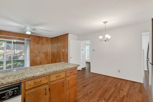 7505 Brentcove Cir, Dallas, TX 75214-1808