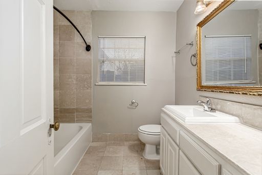 6219 Penrose Ave, Dallas, TX 75214-3041