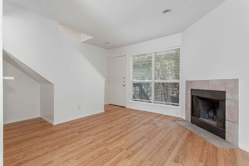 1901 N Fitzhugh Ave, #20, Dallas, TX 75204-4669