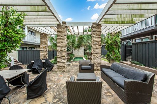 5904 Sandhurst Ln Apt 246, Dallas, TX 75206-4753