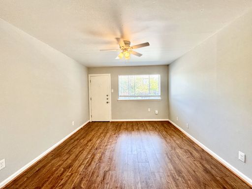 5722 Gaston Ave, #B, Dallas, TX 75214-6418