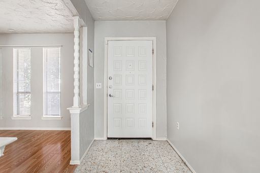 2732 Parkhaven Dr, Plano, TX 75075-1903