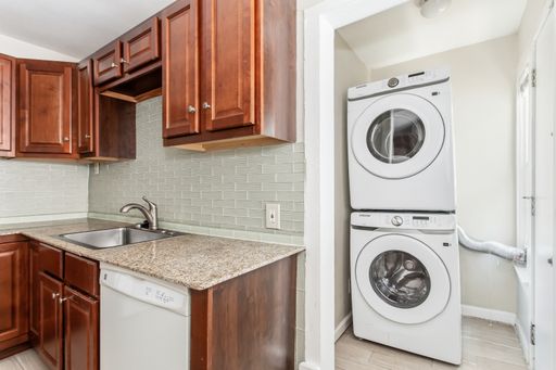 6038 Victor St, Dallas, TX 75214-5602