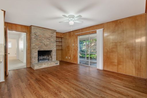 7505 Brentcove Cir, Dallas, TX 75214-1808